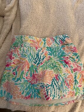 Aryeh Multicolor Coral Reef Print Skort. Medium, EUC